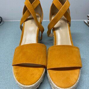 NEW Guess Hidy  Faux Suede Espadrille Wedges 7 1/2 M
